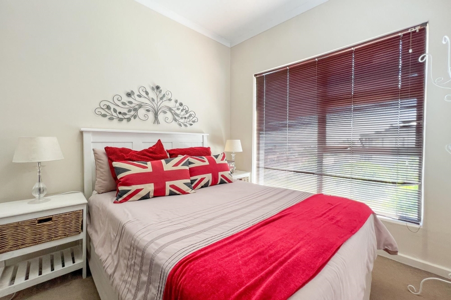 8 Bedroom Property for Sale in Tergniet Western Cape